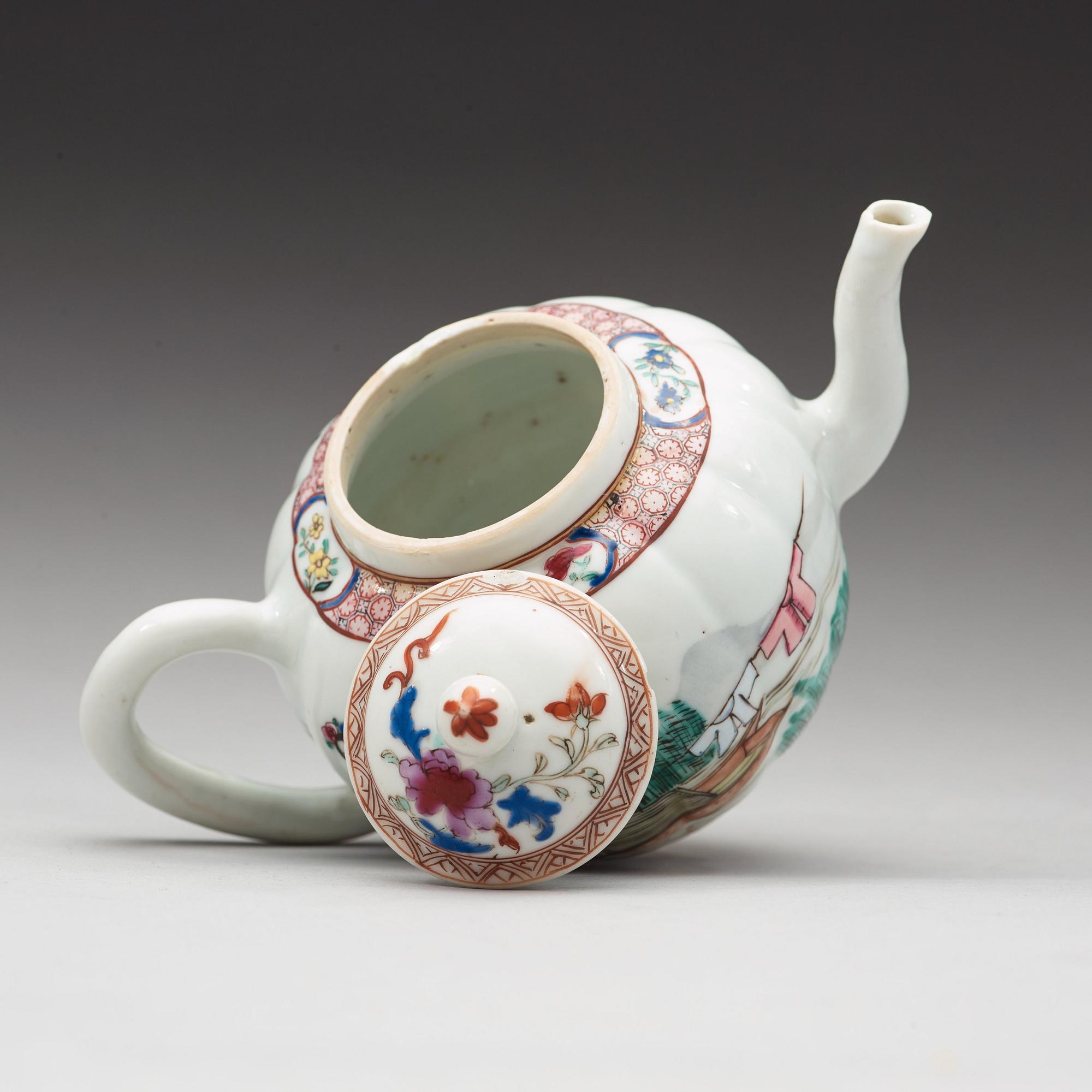 A famille rose teapot with cover, Qing dynasty, 18th Century.