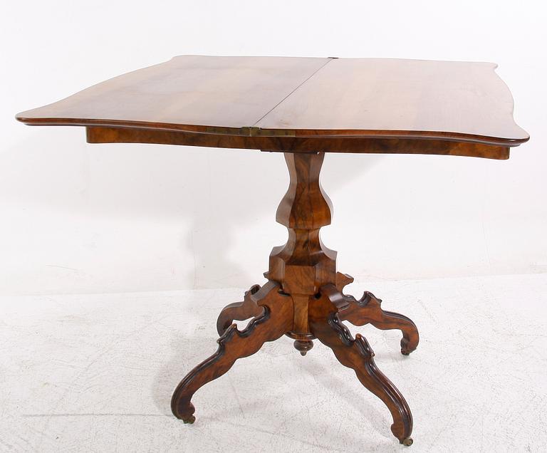 SPELBORD, nyrokoko, 1800-talets andra hälft.
