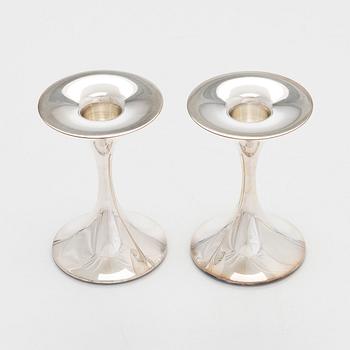 Tapio Wirkkala, a pair of silver 'Trumpet' candlesticks, Kultakeskus, Hämeenlinna 2011.