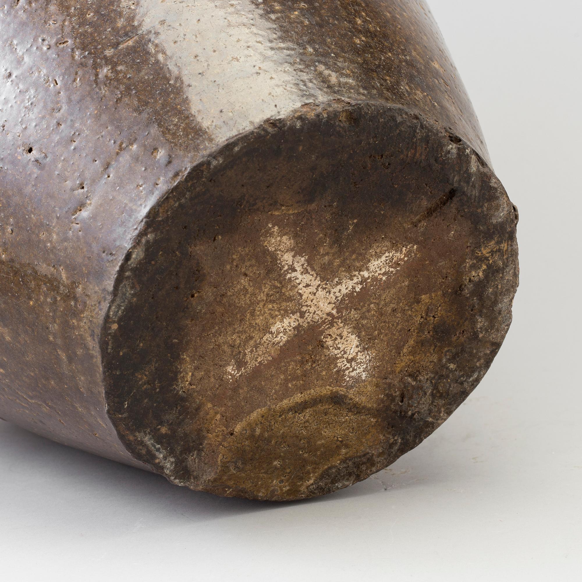 A large Chinese s.k. Martaban jar, 19th Century.