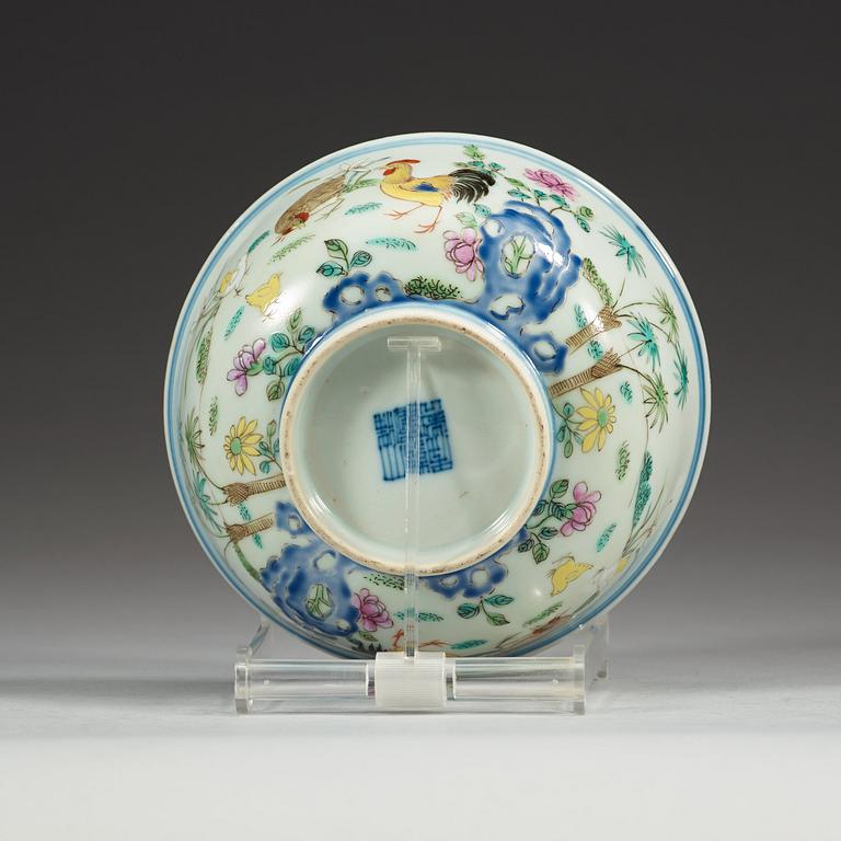 A 'famille rose' Chicken bowl, Qing dynasty (1644-1912), with Qianlong seal mark.