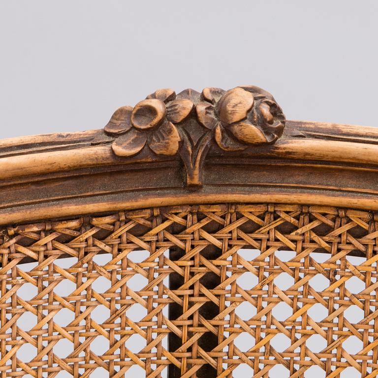 BERGERE/ARMCHAIR, Louis XV style, early 20th century.