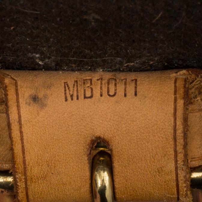 A LOUIS VUITTON  "Satellite 70" SUITCASE.