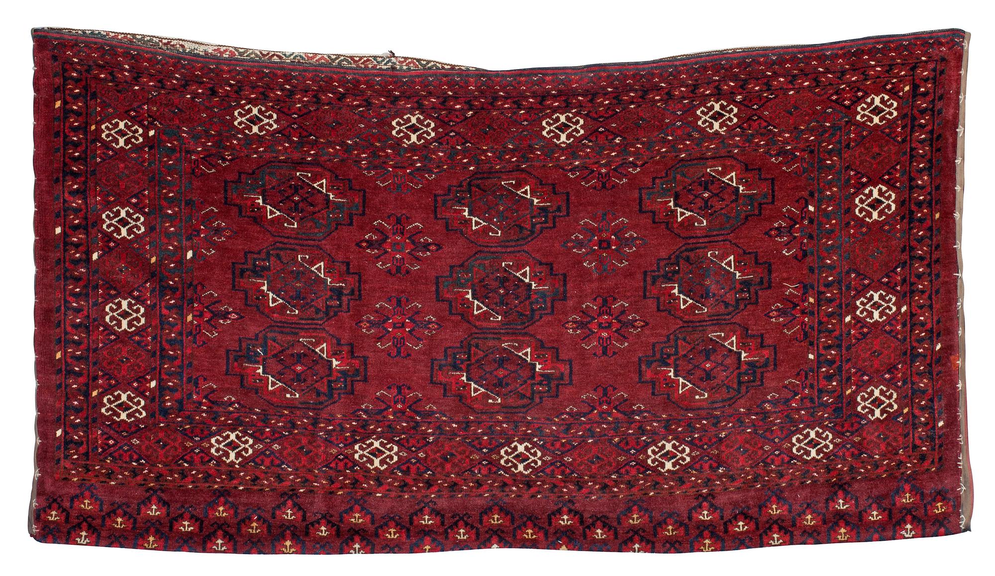 SEMI-ANTIQUE ERSARI CHUVAL.