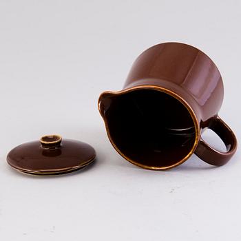 KAJ FRANCK, A 67-piece SET OF KILTA / TEEMA FAYENCE / PORCELAIN by Arabia.