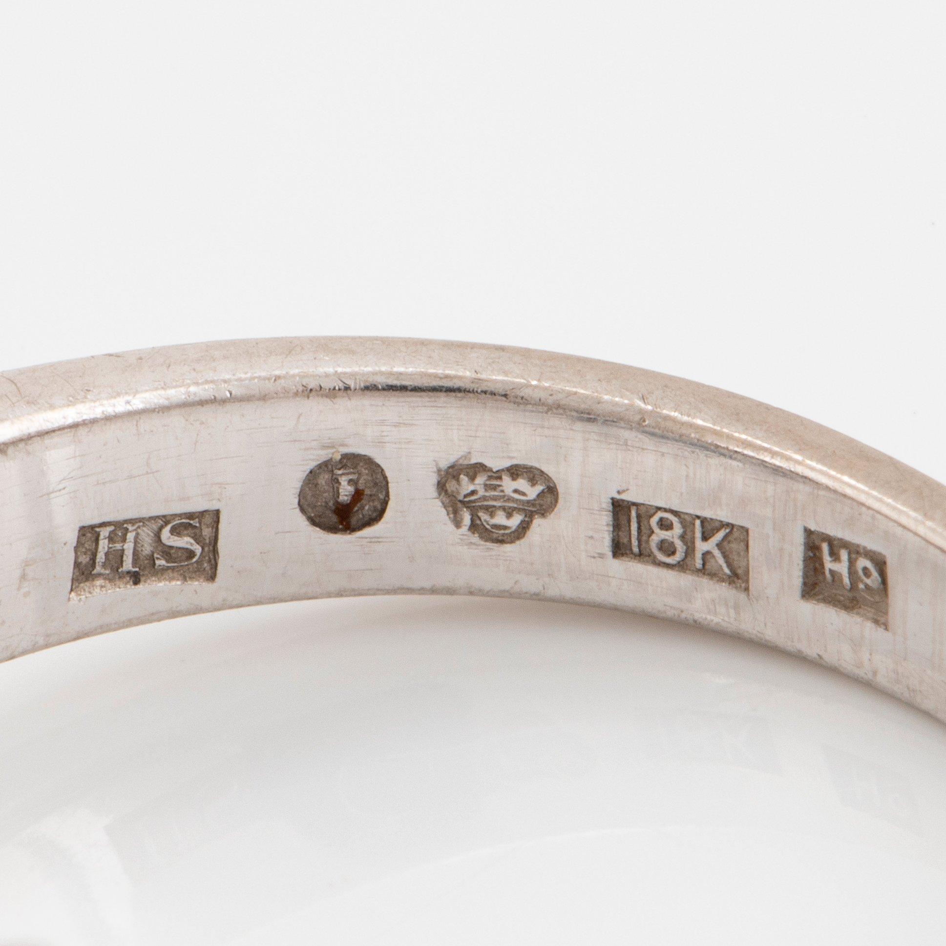 Ring 18K vitguld med en gammalslipad diamant ca 1.50 ct kvalitet ca J vs.