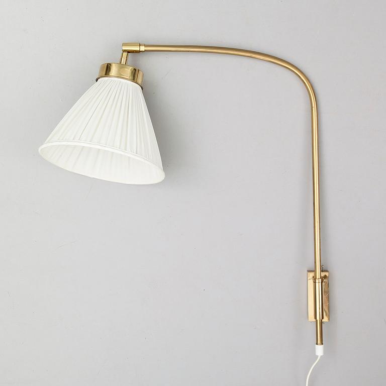 VÄGGLAMPA, modell 2484-2, Josef Frank, Firma Svenskt Tenn.