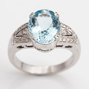 An 18K white gold ring with a aquamarine ca. 3.40 ct and brilliant cut diamonds ca. 0.18 ct in total. Estonia.