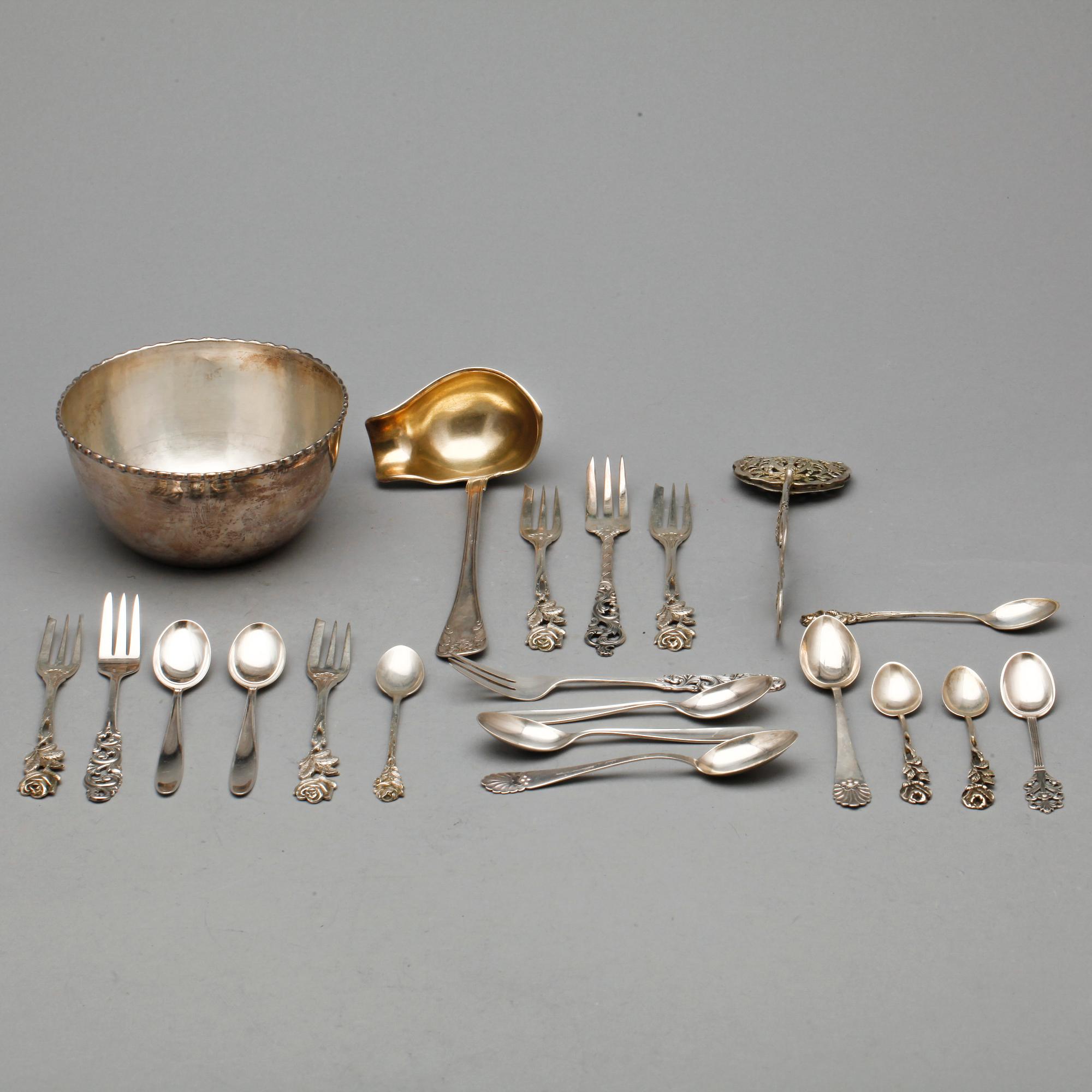PARTI SILVER, 21 delar, bl. a GAB, 1928. Tot vikt 500 gram.