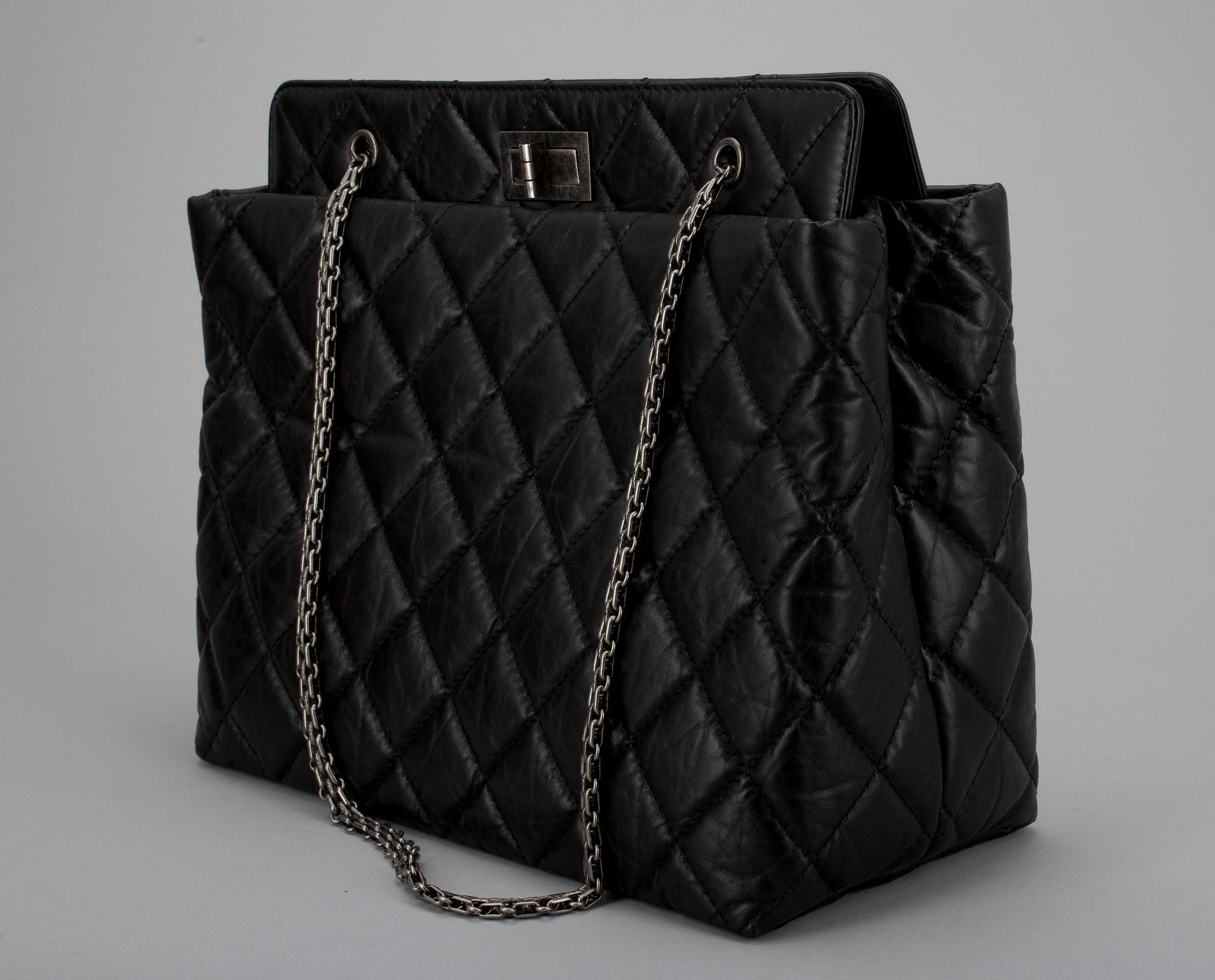 VÄSKA, Chanel.
