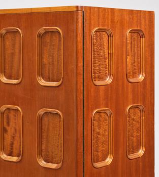 Carl Cederholm, a Swedish Modern cabinet, Stil & Form, Stockholm, 1940s-50s.