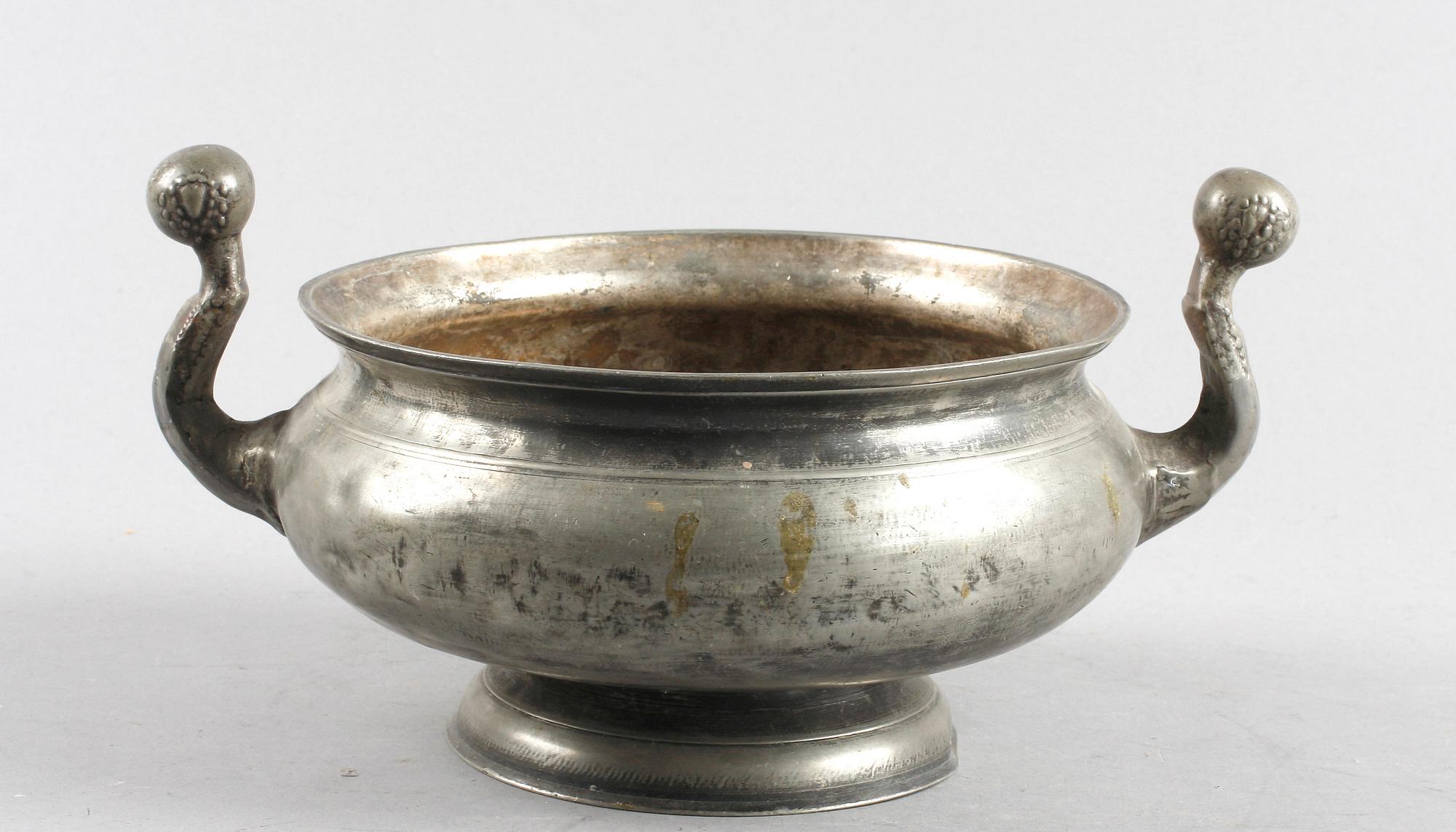 KALLSKÅL, tenn, 1700/1800-tal.