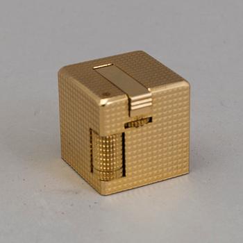 A 1970s lighter, Ippag Dice.