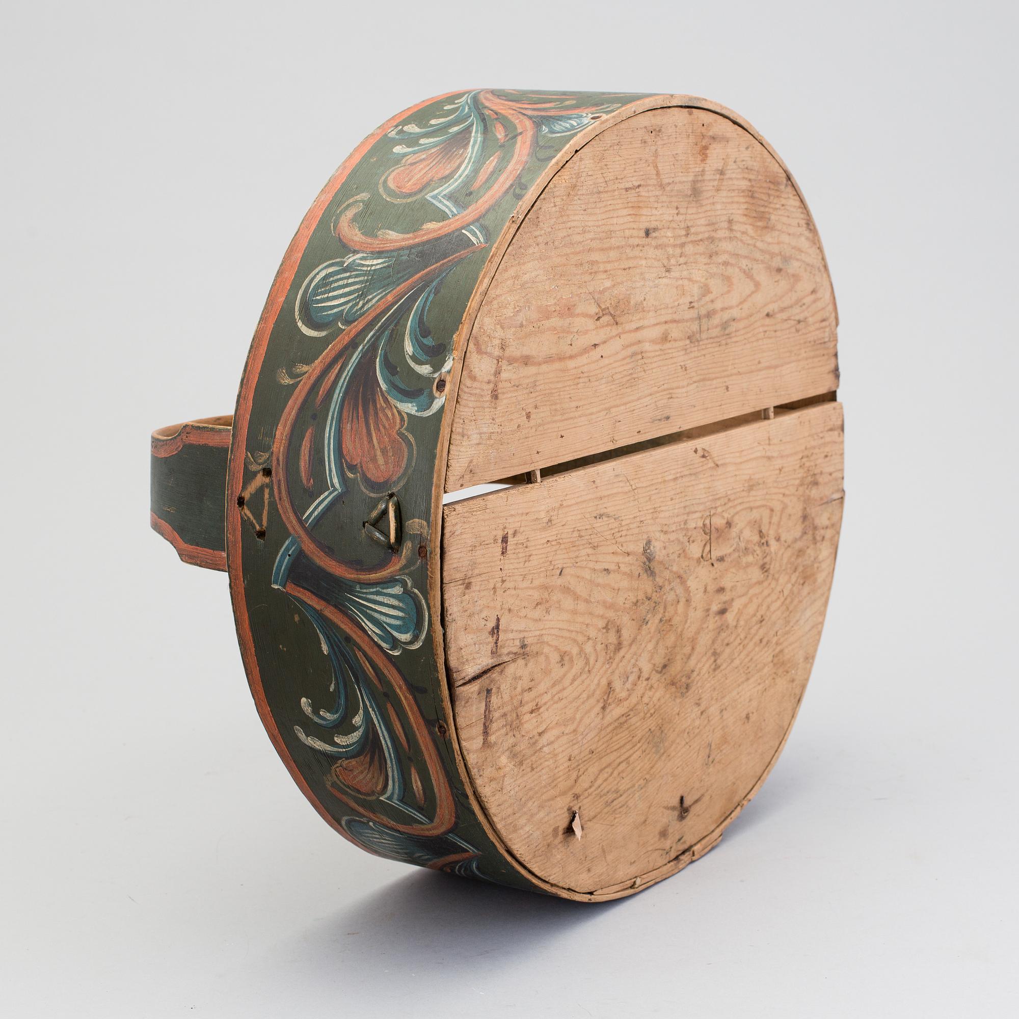 A painted folk art basket Berdalen Norway dated 1819.