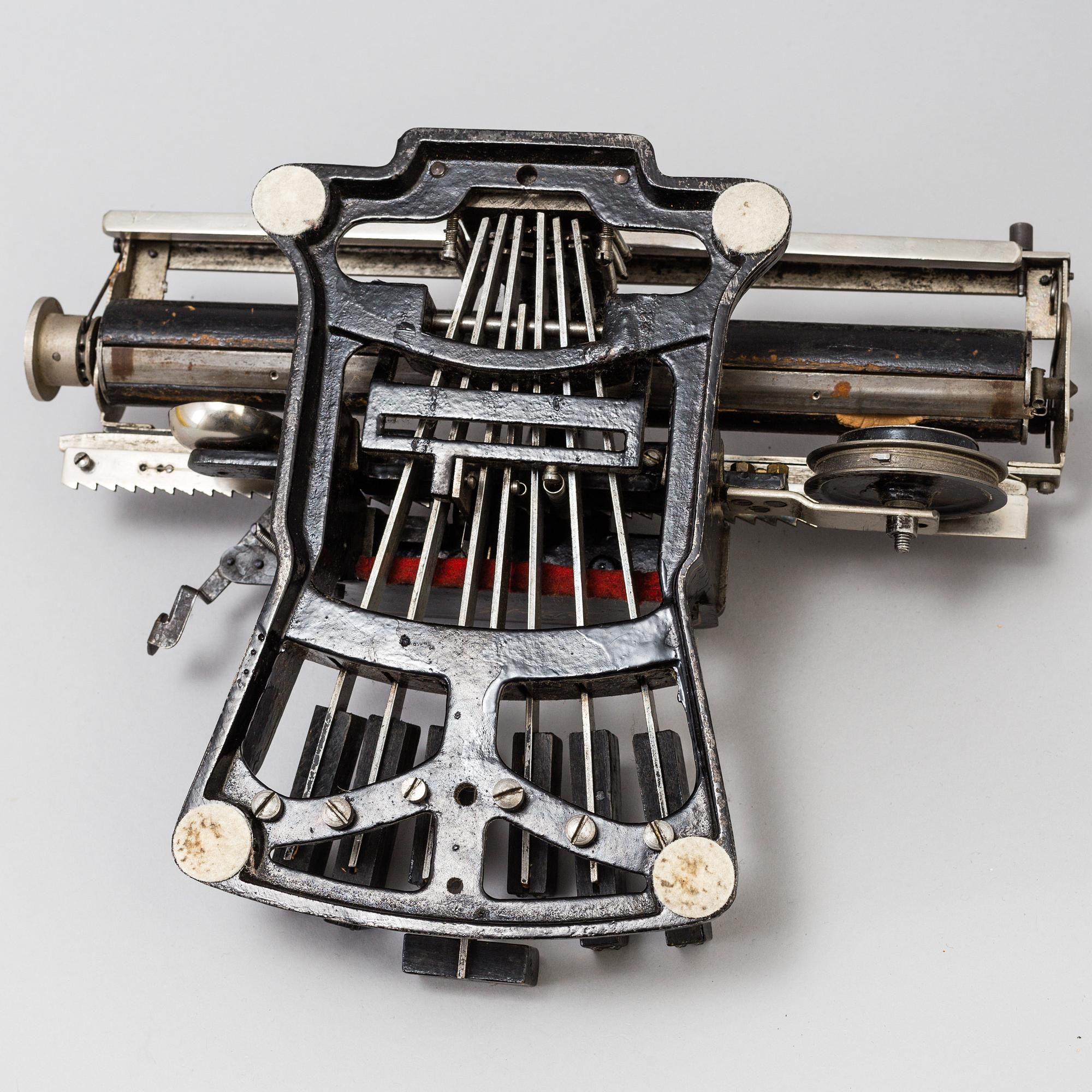 A braille typewriter by Picht, about 1900.