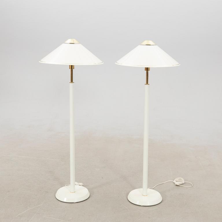 Floor lamps, 2 pcs, Öia model G-140, late 20th century.