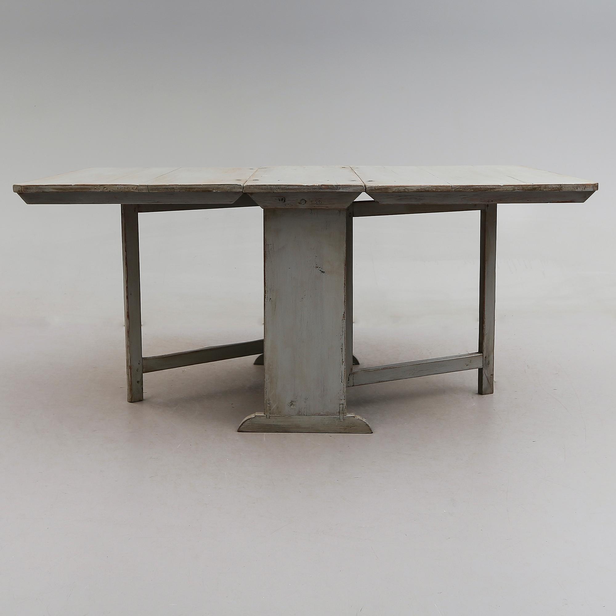 SLAGBORD, 1800-talets första hälft.