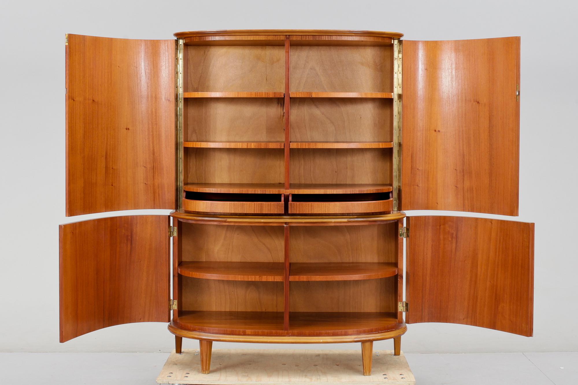 BARSKÅP, omkring 1900-talets mitt.