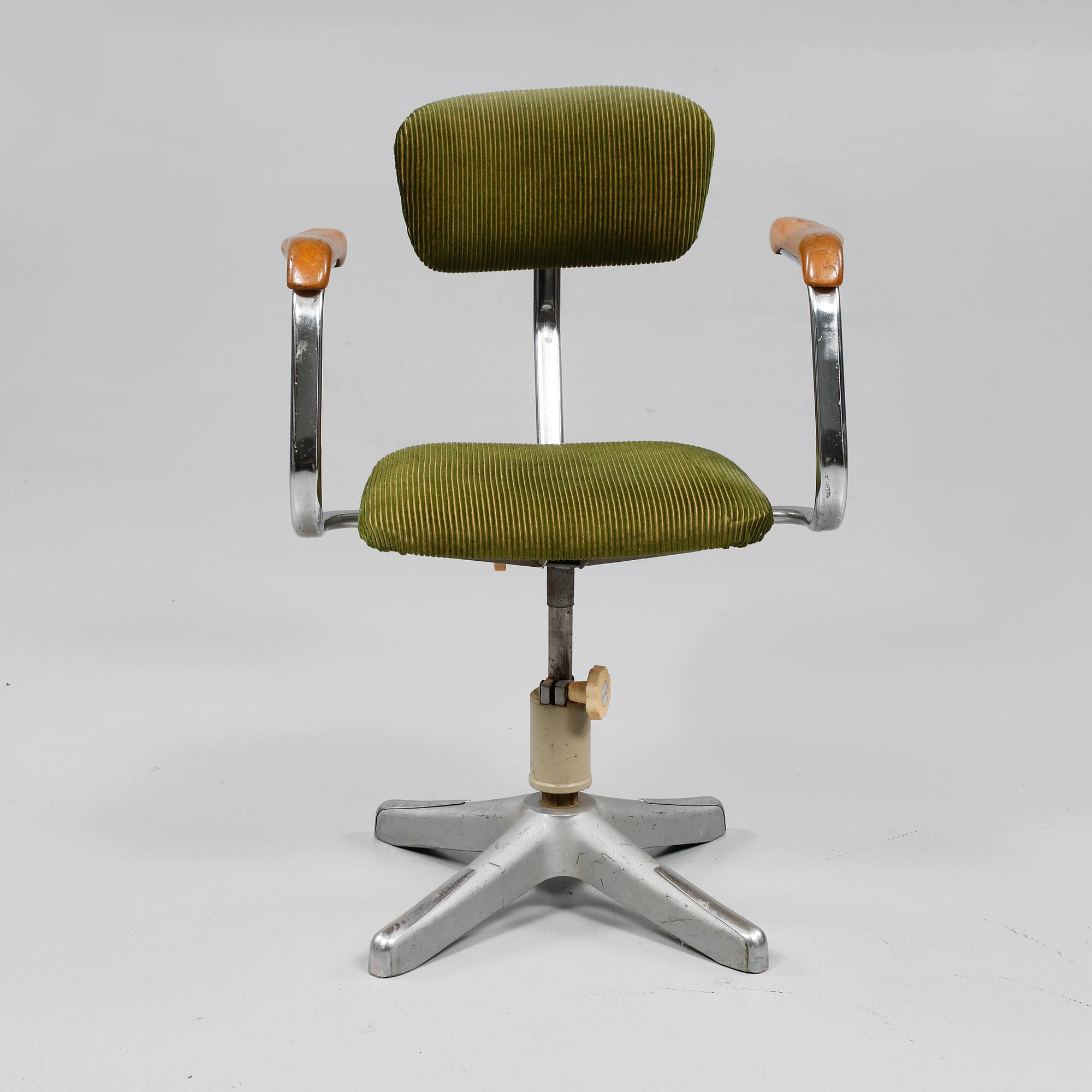 SKRIVBORDSSTOL, Savo AS, Skandinavium, 1900-talets andra hälft.