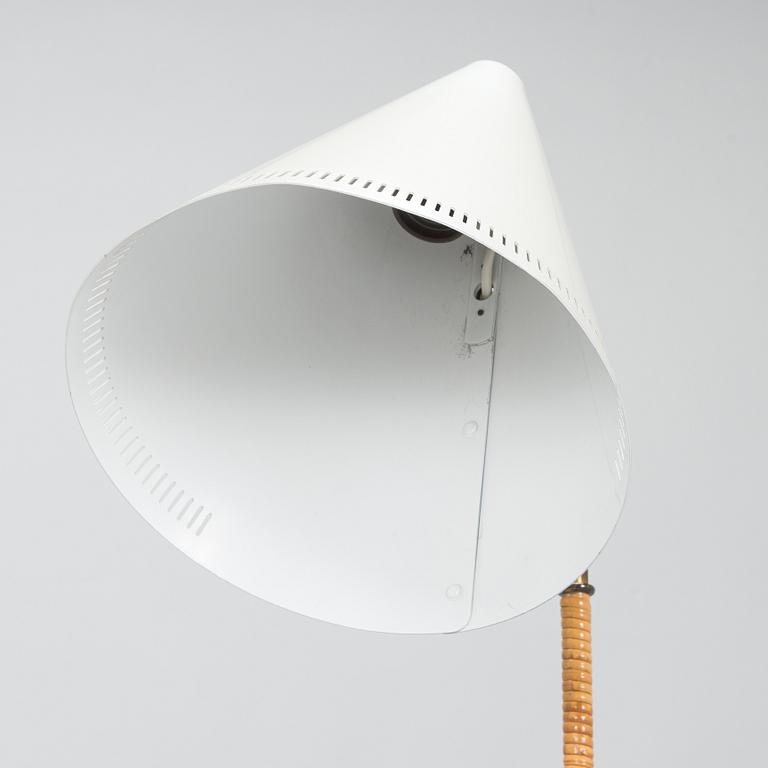 Paavo Tynell, golvlampa, modell K10-10, Idman, 1900-talets mitt.