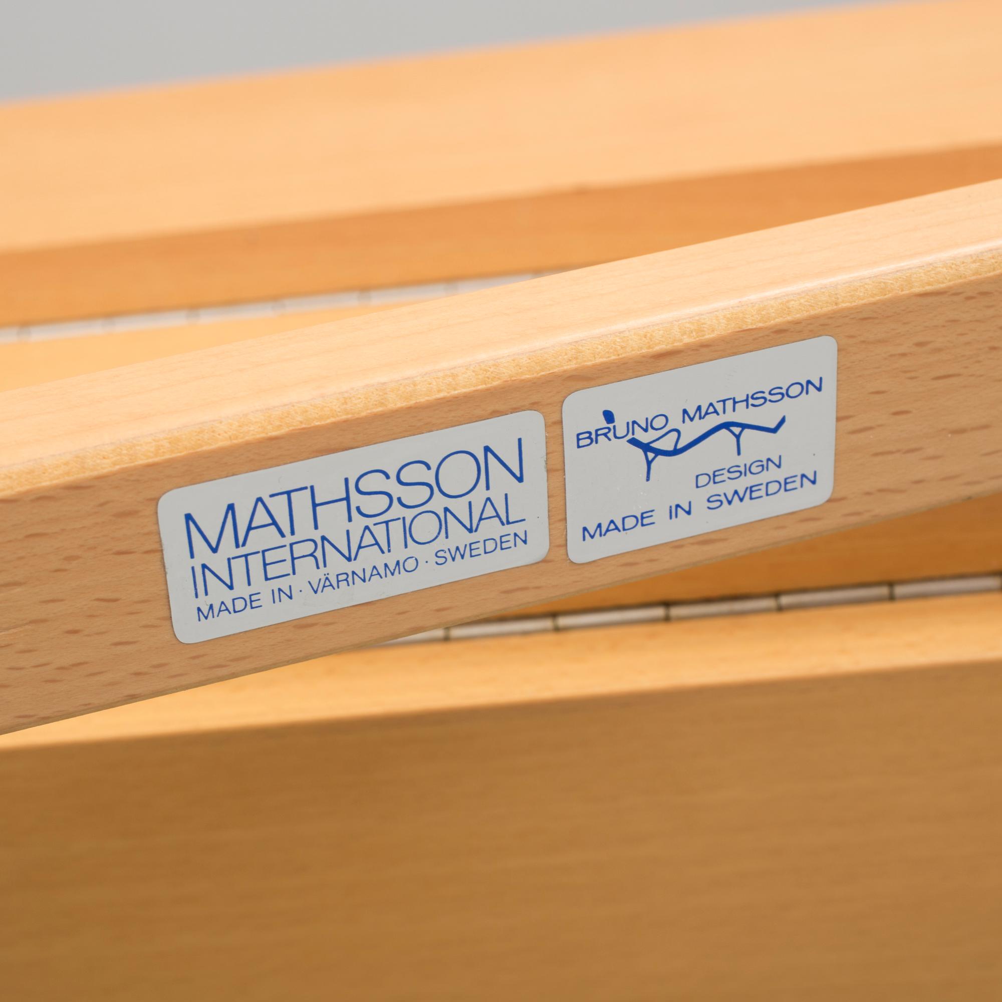 SLAGBORD, "Maria Flap", Bruno Mathsson, Mathsson International, Värnamo, formgivet 1936.