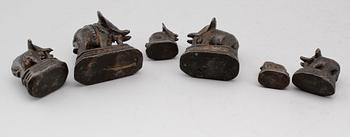 OPIUMVIKTER, 6 st, brons, ostindiska, sannolikt 1800-tal.