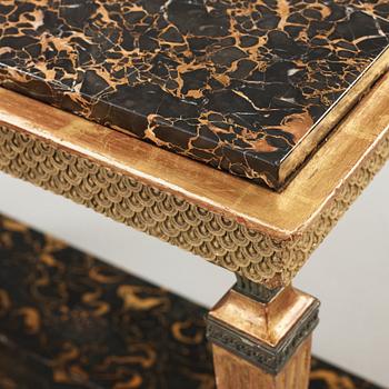 KONSOLBORD. Sengustaviansk, omkring år 1800.