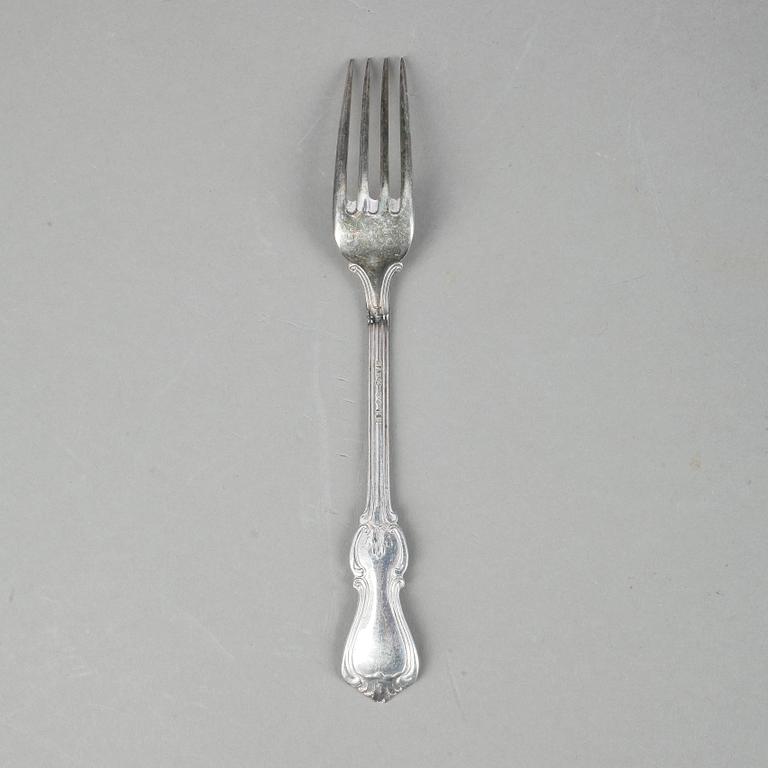 SMÖRGÅS/EFTERRÄTTSGAFFLAR, 12 st, silver, "Olga", GAB, 1950-70-tal. Tot ca 264 gram.