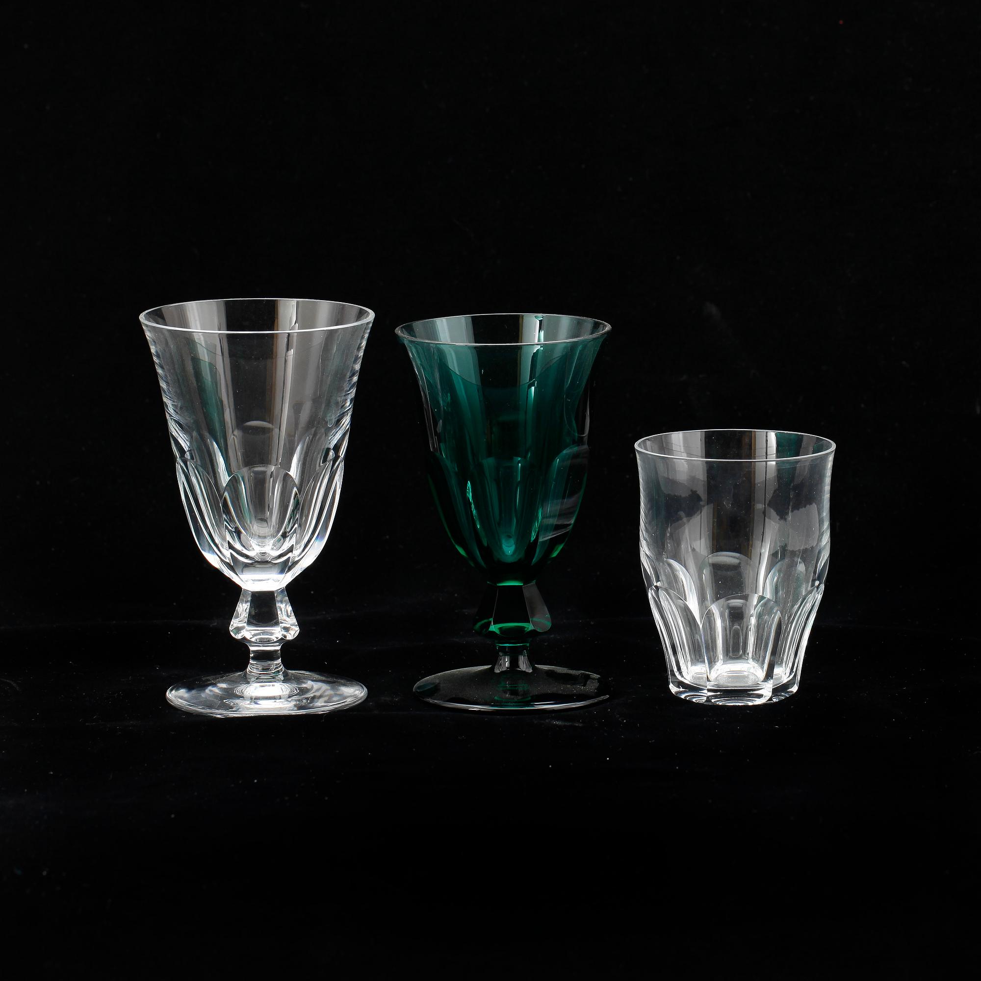 GLASSERVIS, 32 delar, "Berg", Elis Bergh, Kosta.