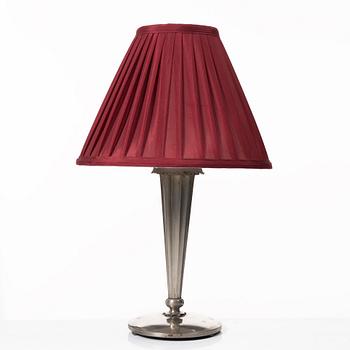 Harald Notini, a Swedish Grace table lamp model "6913", Arvid Böhlmarks Lampfabrik, Stockholm, 1920s.