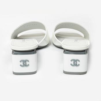 Chanel, mules, size 39 1/2 C.