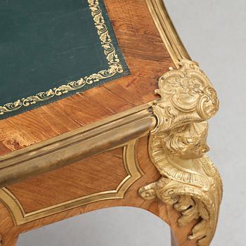 A Régence style, Ormolu - Mounted Bureau Plat, around year 1900.