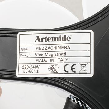 Vico Magistretti, "Chimera", golvlampa Artemide, Italien. Formgiven 1969, ny edition 1999.