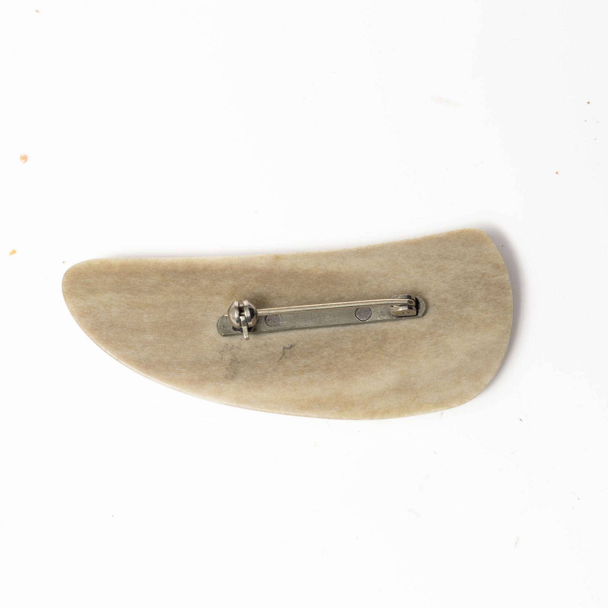 Sune Enoksson, a collection of seven pieces of jewellery, renindeer antler.