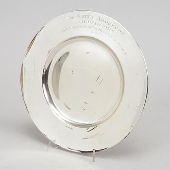 31 swedish silver dishes with engraving, including K Anderson, Stockholm 1927.