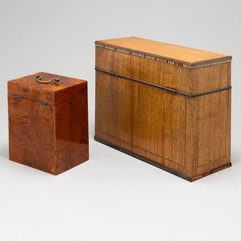 Two boxes with bottles, ca 1800 and 19th century.