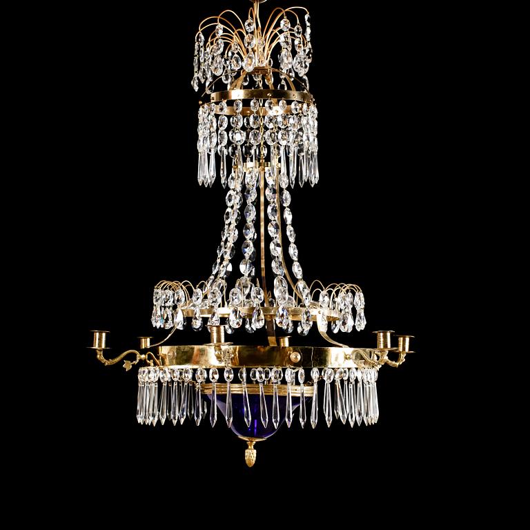 LJUSKRONA, gustaviansk stil, omkring år 1900. Höjd ca 80 cm.