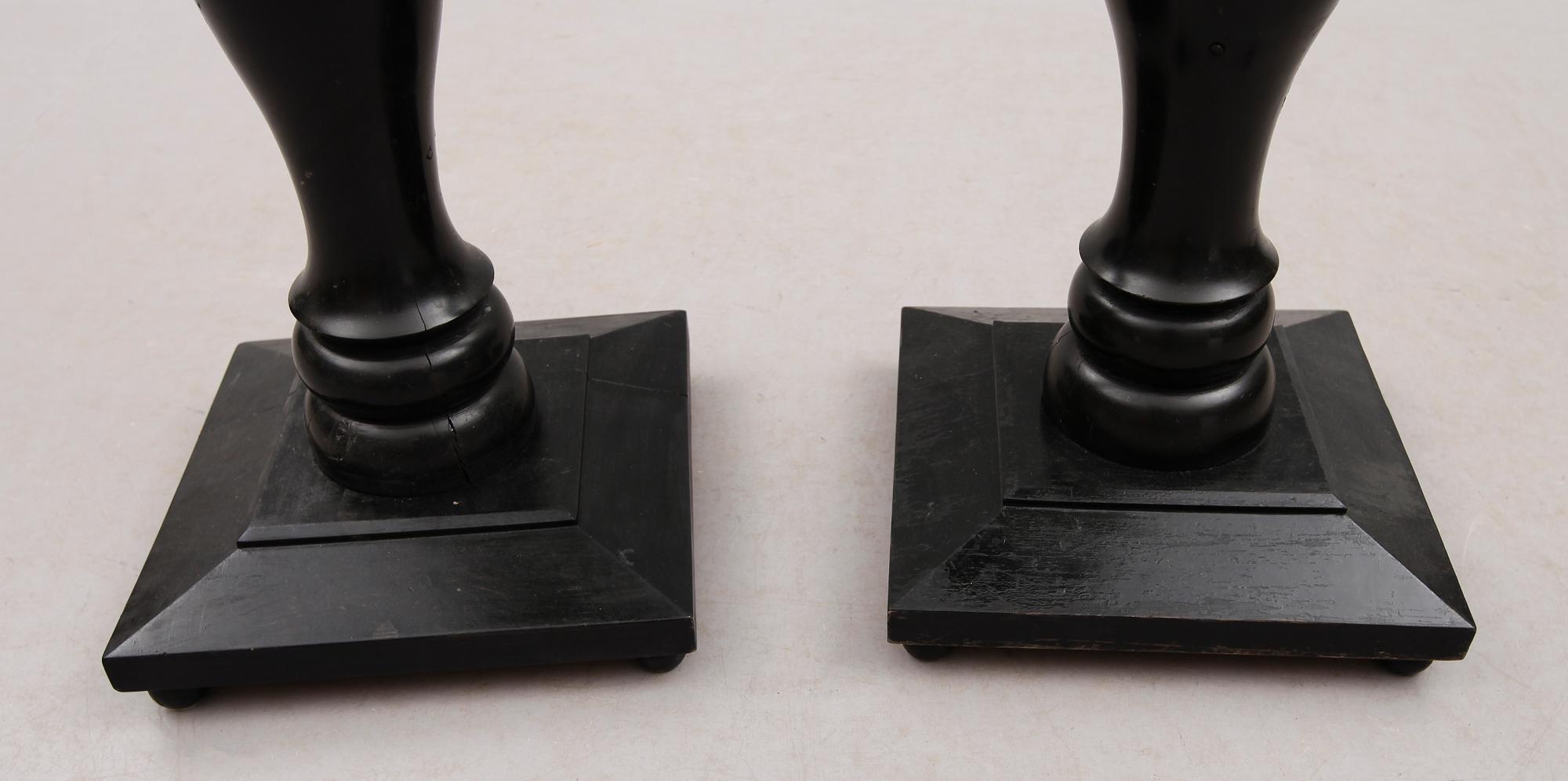 PIEDESTALER, 1 par, sent 1800-tal.