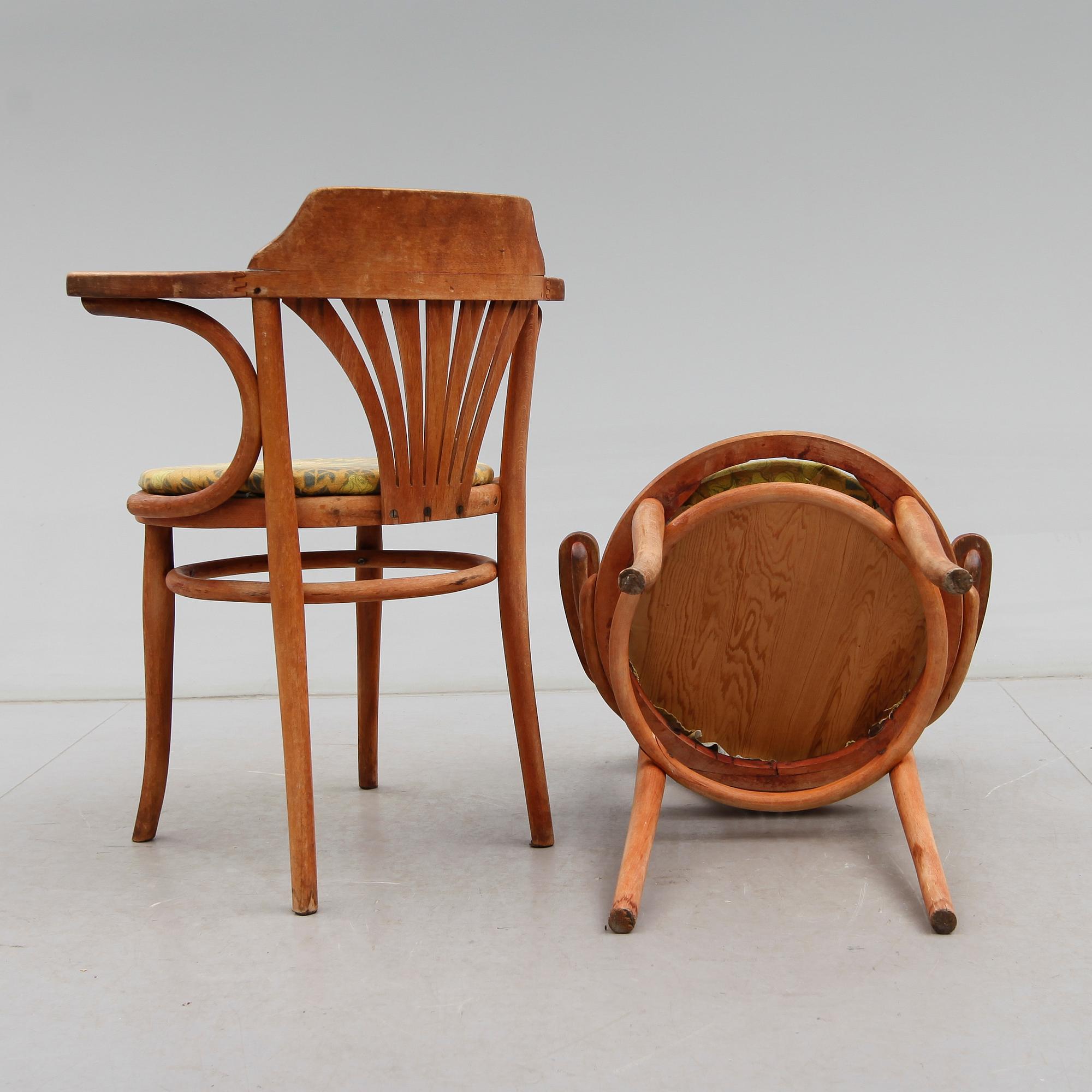 KARMSTOLAR, 1 par, Thonet, 1900-talets början.