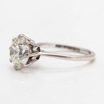 An 18K white gold ring,  with a brilliant-cut diamond approx. 3.5 ct. Kalevi Piirainen, Helsinki 1975.