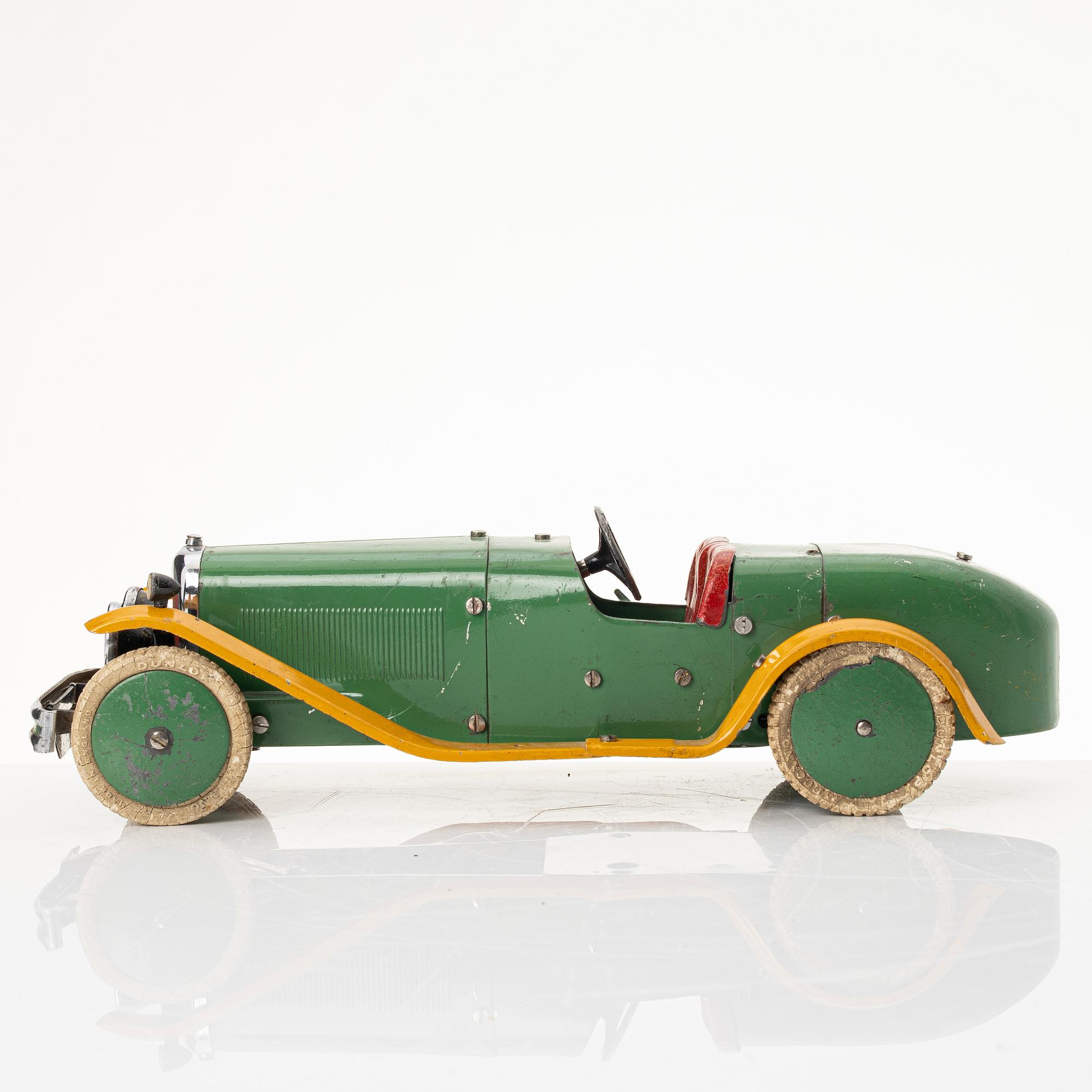 Meccano, racing car. England, 1930s.