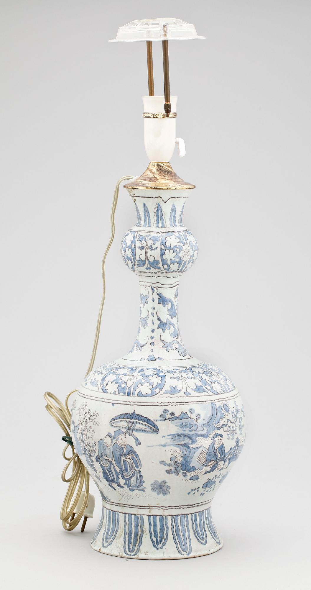 BORDSLAMPA/VAS, fajans, Delft, 1800/1900-tal.
