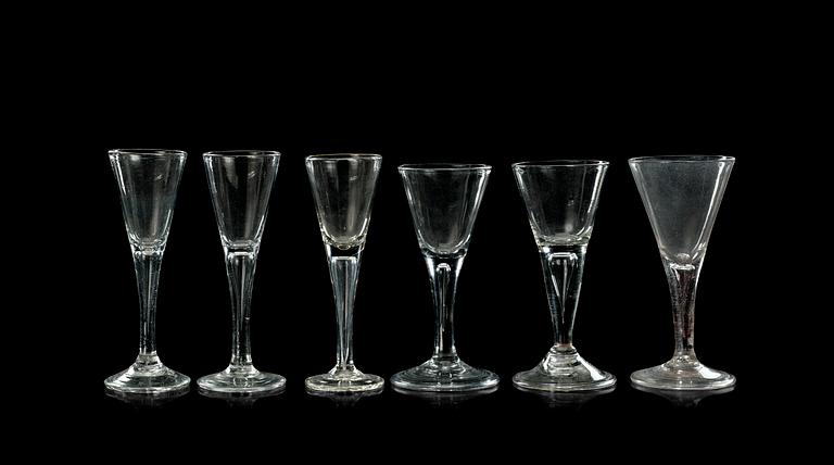 SPETSGLAS, sex (3+3) stycken. Sverige, 1700-tal.