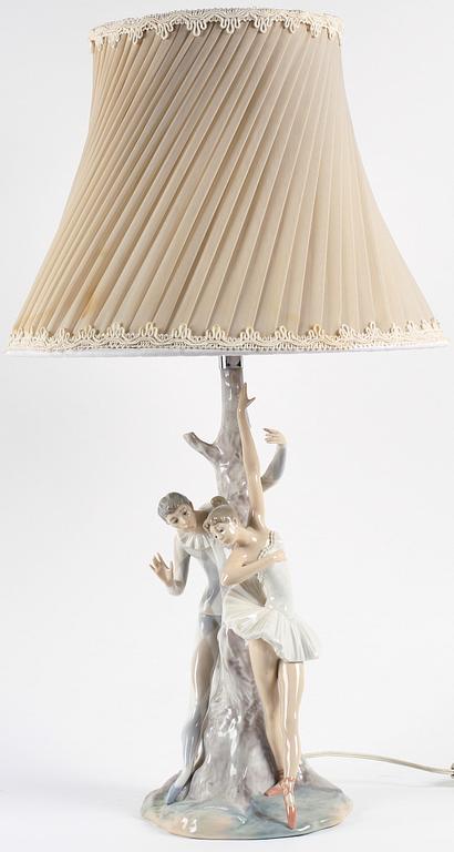 BORDSLAMPA, porslin, Lladro.