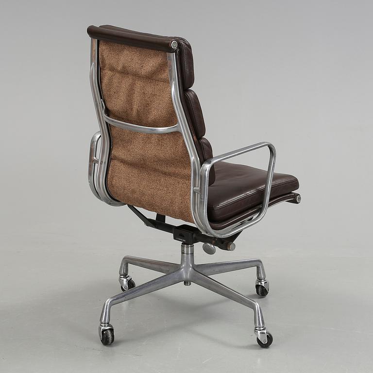 KONTORSSTOL, EA 217/Softpad, Charles and Ray Eames, , Herman Miller, USA.