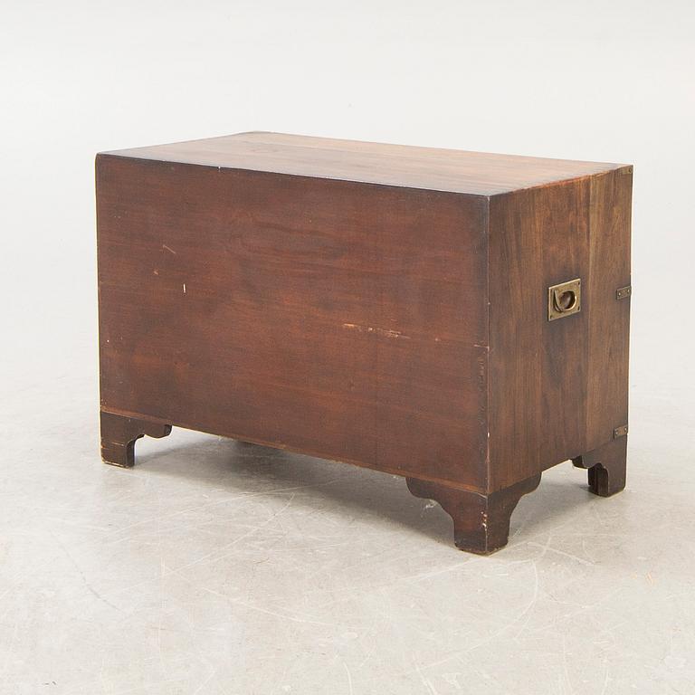 An English stained chest of drawers later par of the 20th century.