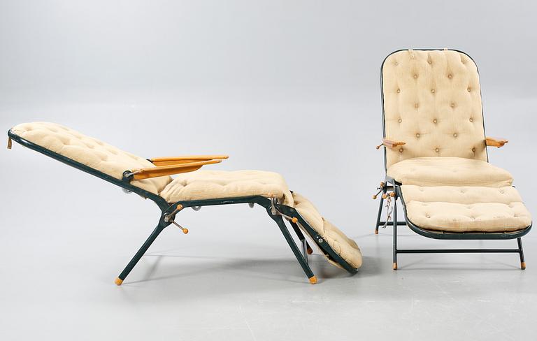 A pair of lounge chairs by C Edvard Lundquist for Lundquist and Tesch AB, 1940s/50s.