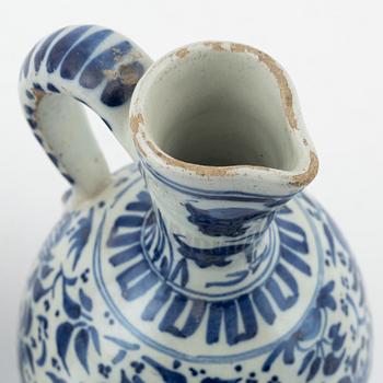 Bottle and jug, fajance, Holland/Germany, 1700's.