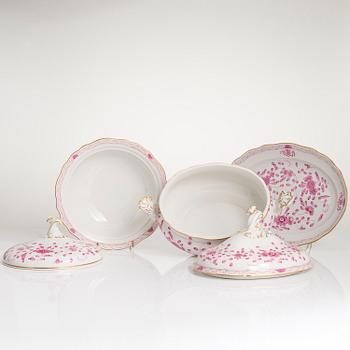 MAT- OCH KAFFESERVIS, 77 delar, porslin, Meissen, "Indische malerei", 1900-talets andra hälft.