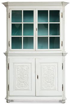 887. An 18th century cupboard, probably French.